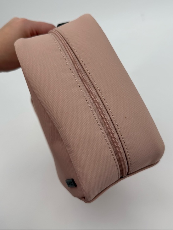 Away The Hanging Toiletry Bag Travel Case Light Pink Cosmetic Makeup Bag - Picture 7 of 13